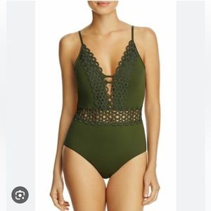 Becca | Siren One Piece Bay Leaf